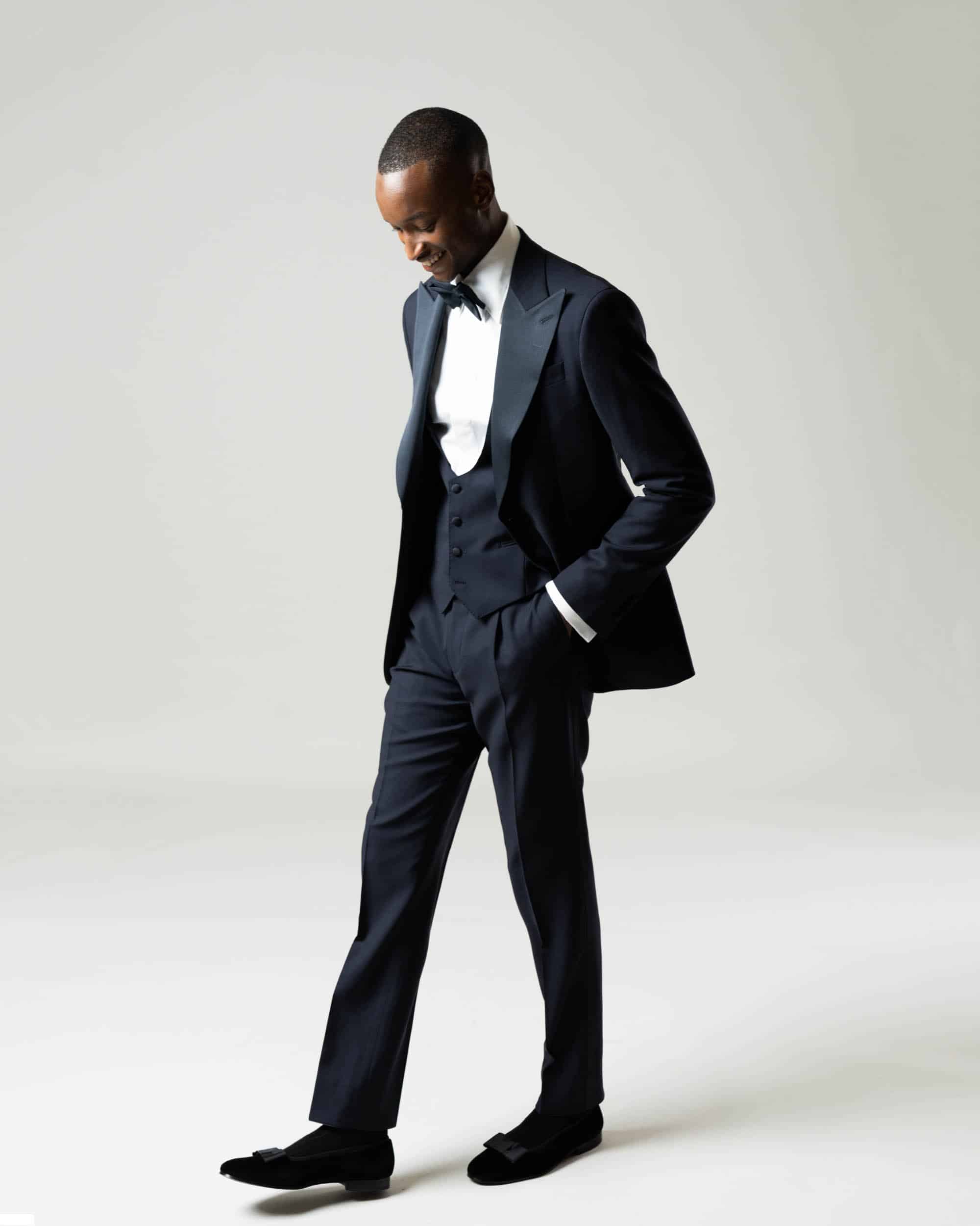 Outfit black tie image 4